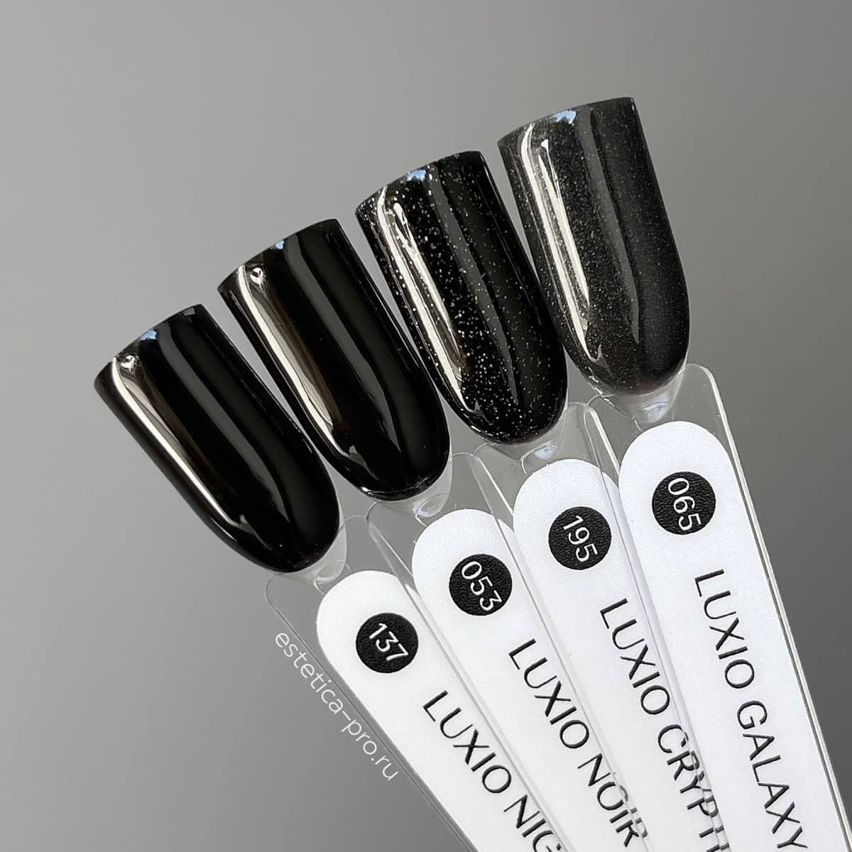 Luxio Noir, Gel Polish